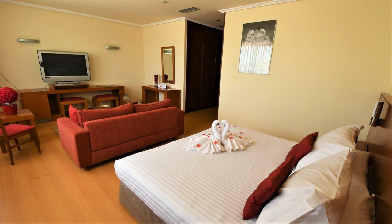 Hotel Miravalle Ourense Ngoại thất bức ảnh