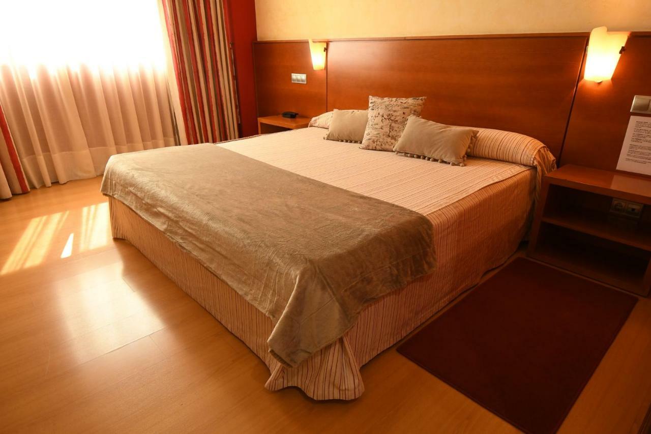 Hotel Miravalle Ourense Ngoại thất bức ảnh